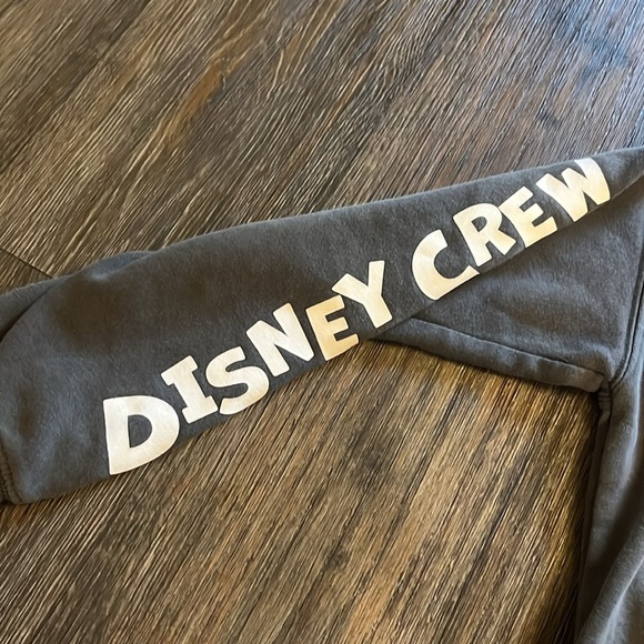 H&M Walt Disney Crewneck - Picture 6 of 8